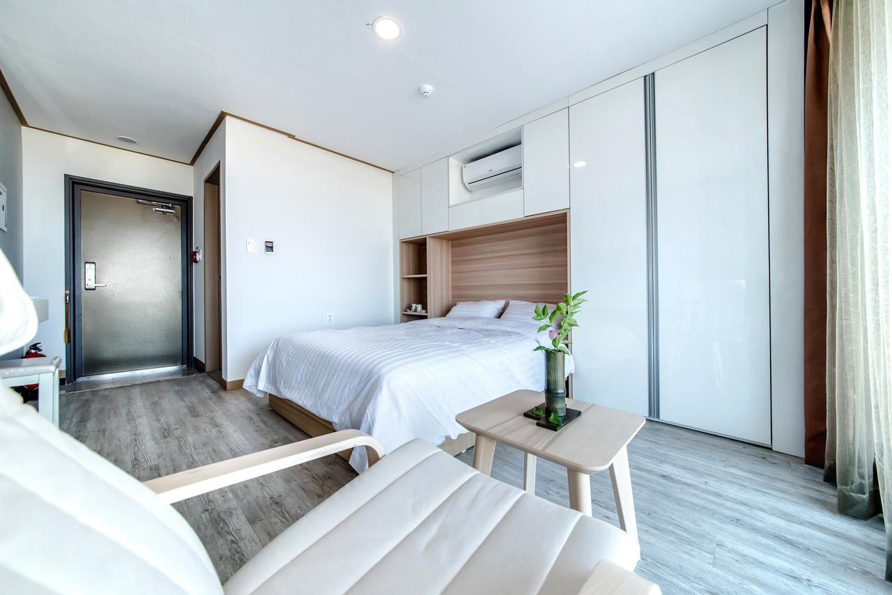 Go To Bed Resort Seogwipo Ngoại thất bức ảnh