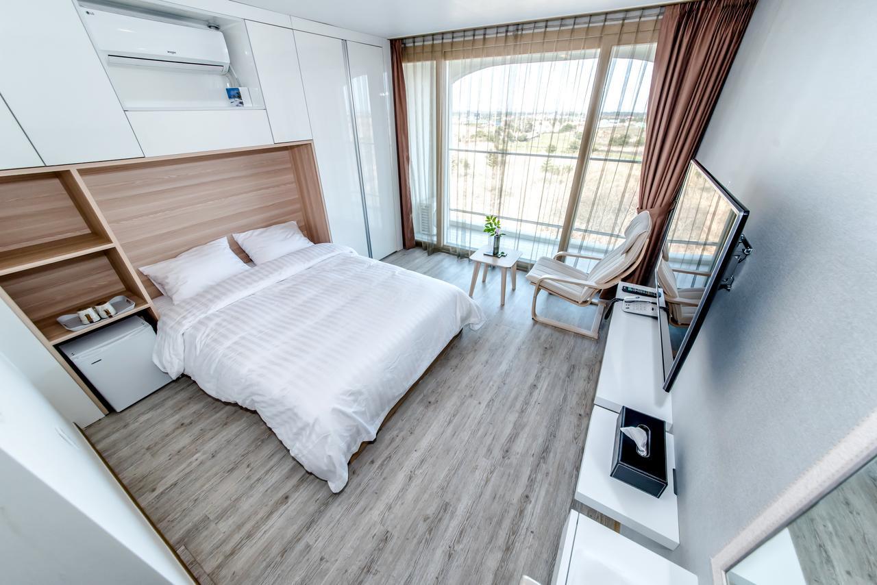 Go To Bed Resort Seogwipo Ngoại thất bức ảnh