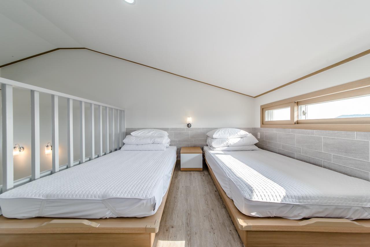 Go To Bed Resort Seogwipo Ngoại thất bức ảnh