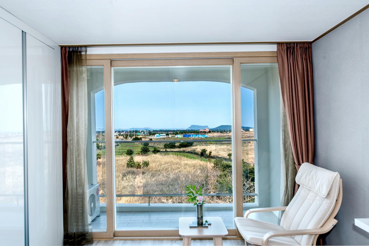 Go To Bed Resort Seogwipo Ngoại thất bức ảnh