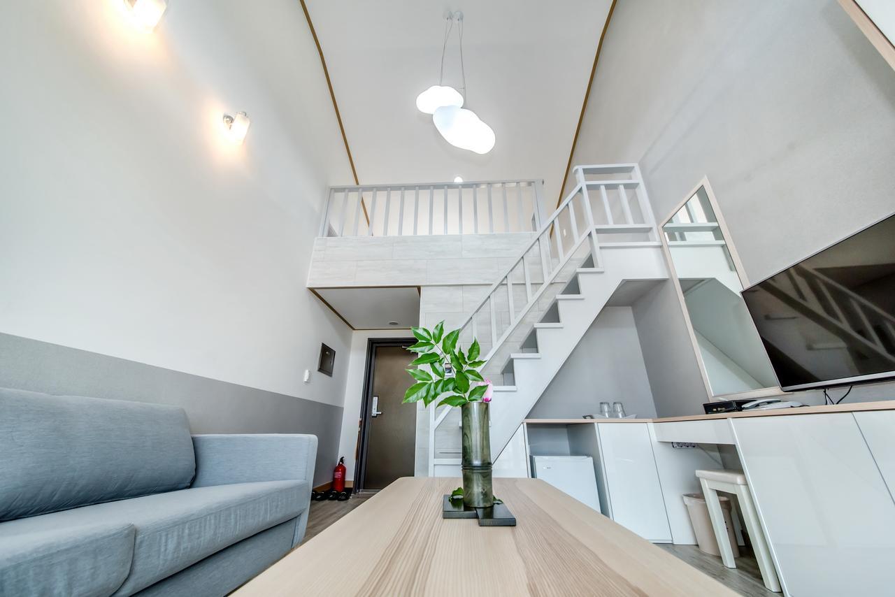 Go To Bed Resort Seogwipo Ngoại thất bức ảnh